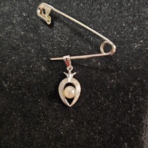 Elegant Silver and Pearl Brooch
